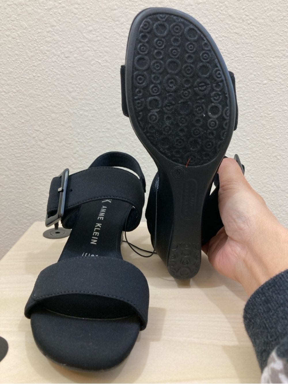 Anne Klein Black iflex Two-Strap Wedge Heels with Buckle Closure Size 6 - Picture 9 of 9